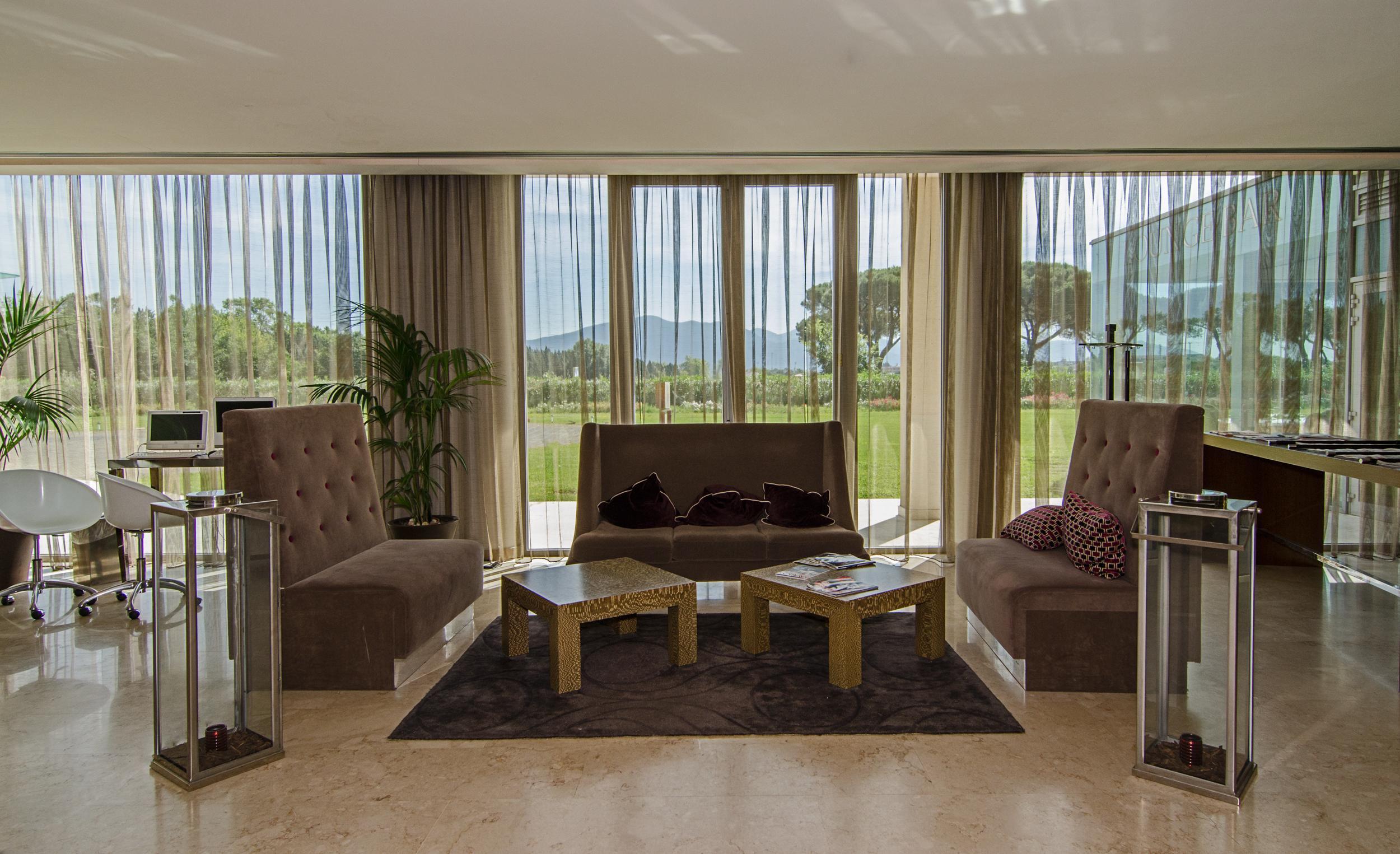 Hotel Pisa Tower Plaza Interior foto The interior of the clubhouse
